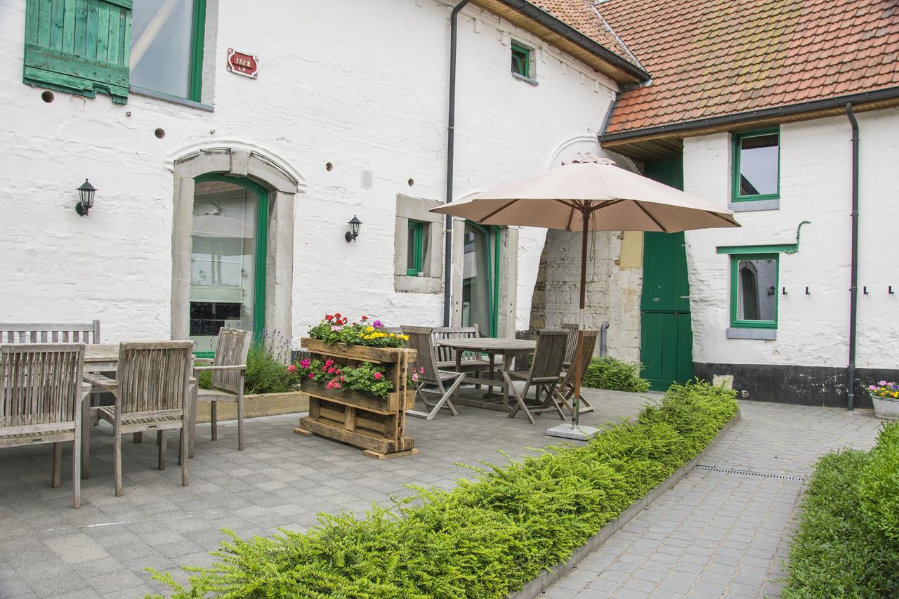 B&B De Oude Winning Riemst Exteriör bild