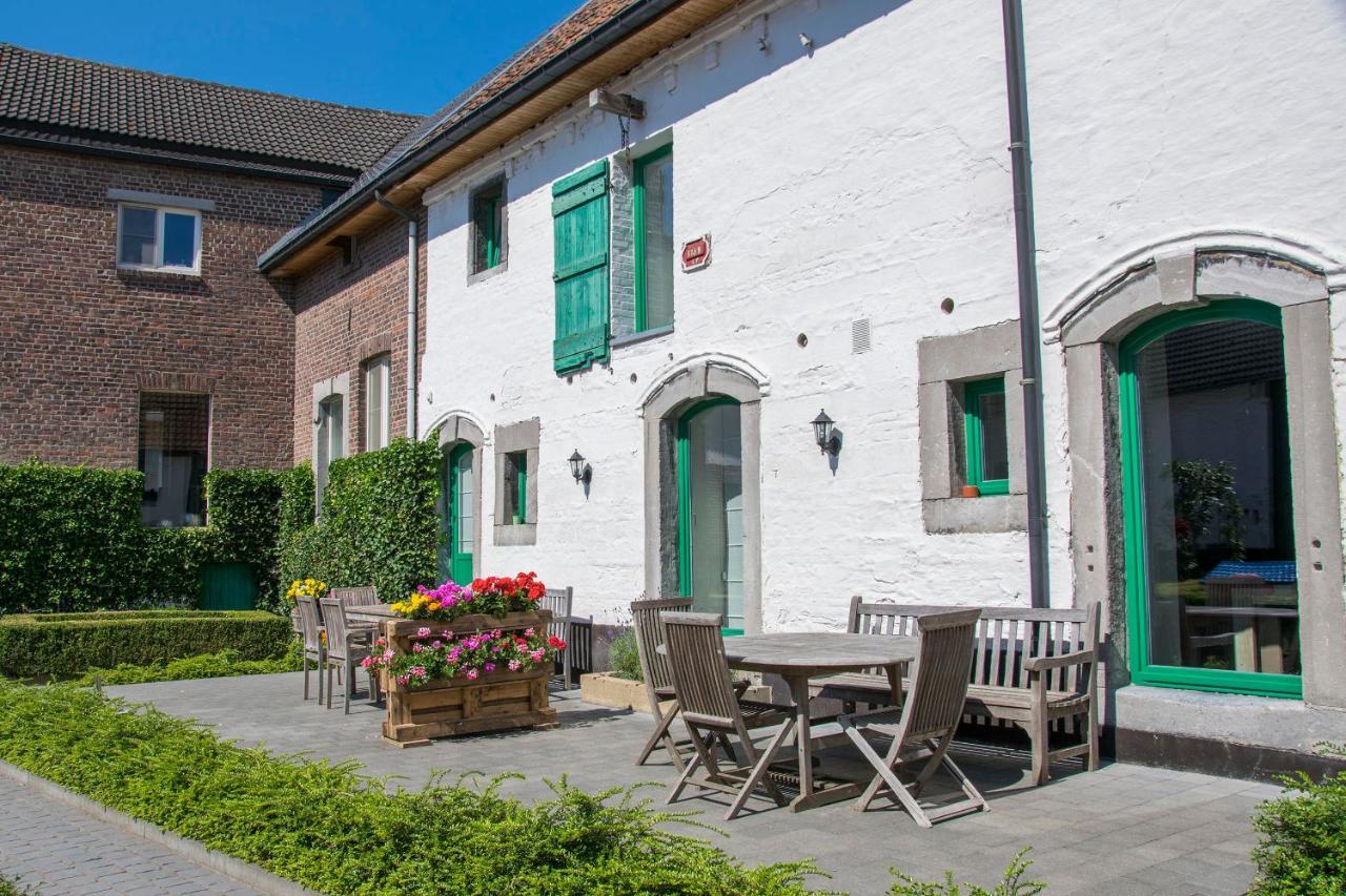 B&B De Oude Winning Riemst Exteriör bild