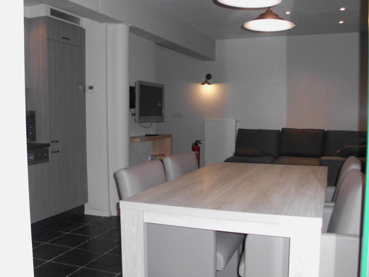 B&B De Oude Winning Riemst Exteriör bild