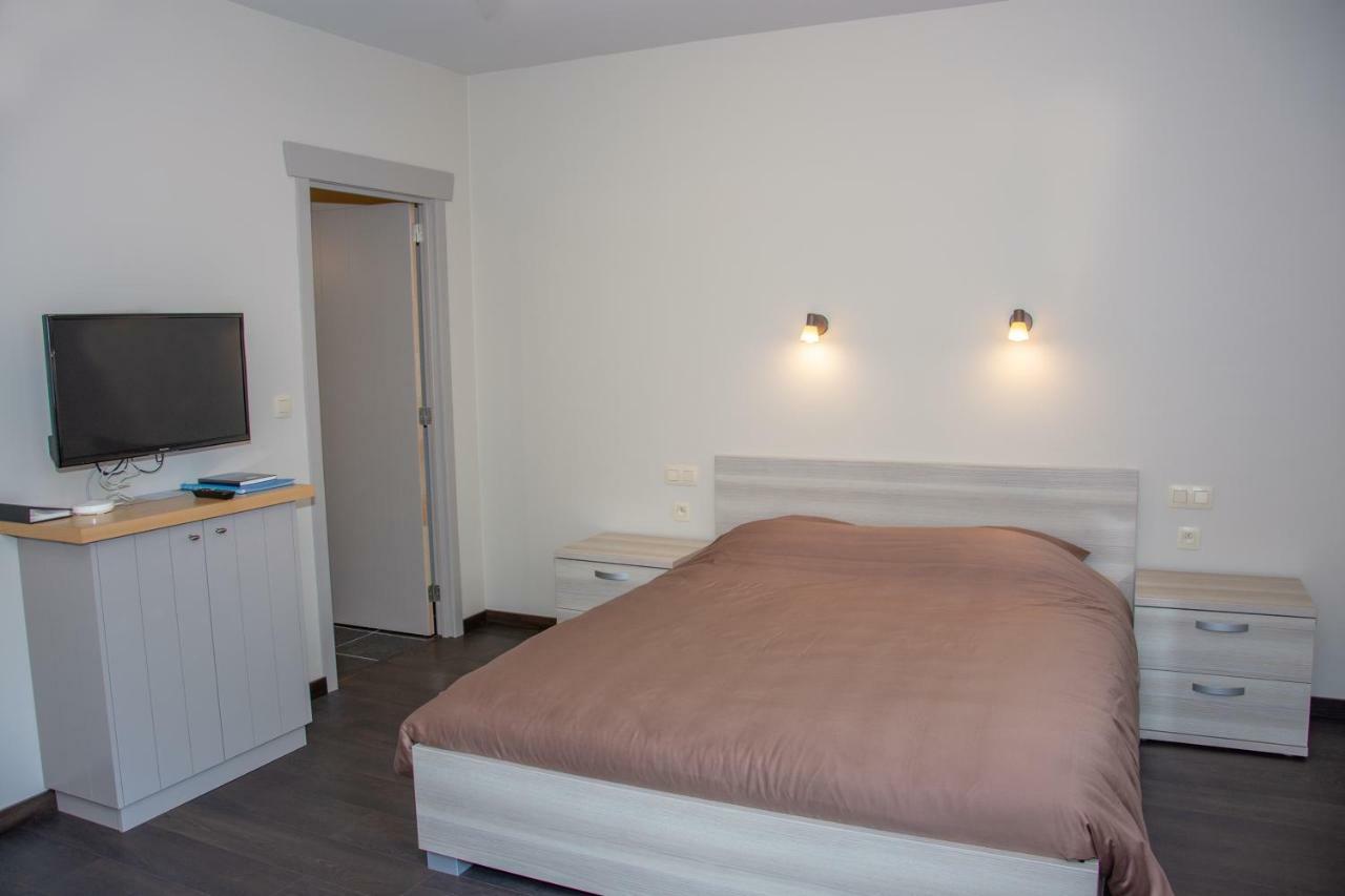 B&B De Oude Winning Riemst Exteriör bild